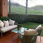 Apartamento Dimore Granaio Nr5 Wine & Countryside Experience, Welcome Box, Free Parking & Pool Asti